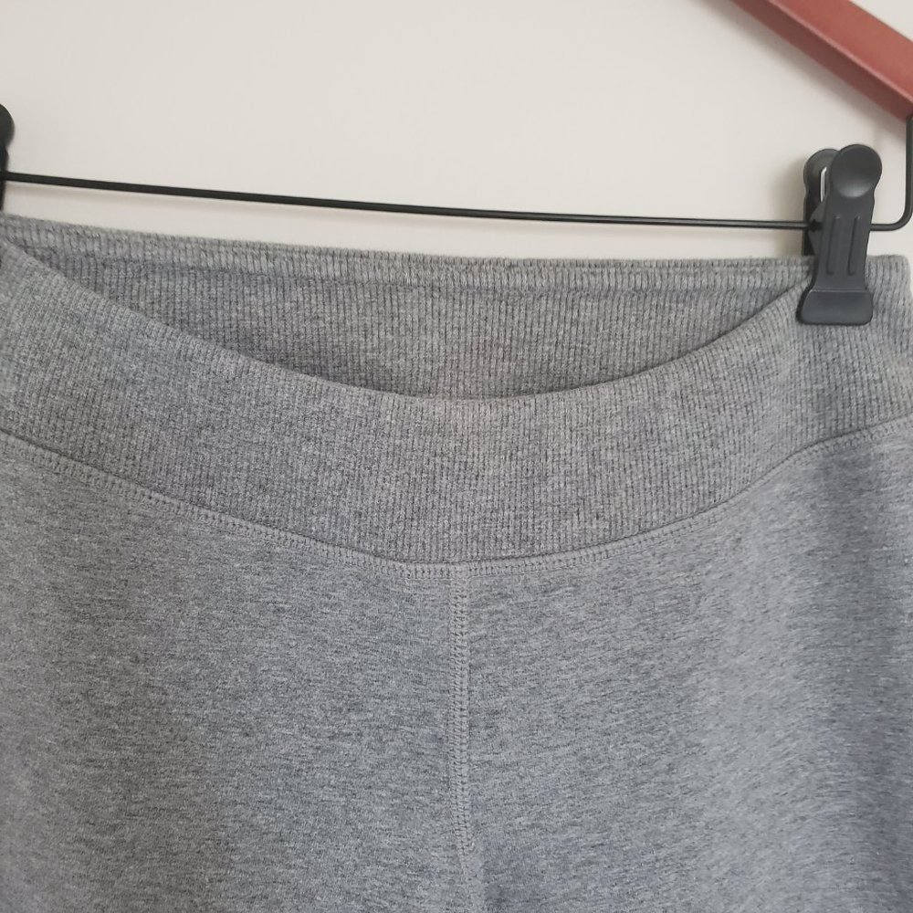 Lululemon Slalom Pants Size 2 Gray Straight Leg - Picture 3 of 7
